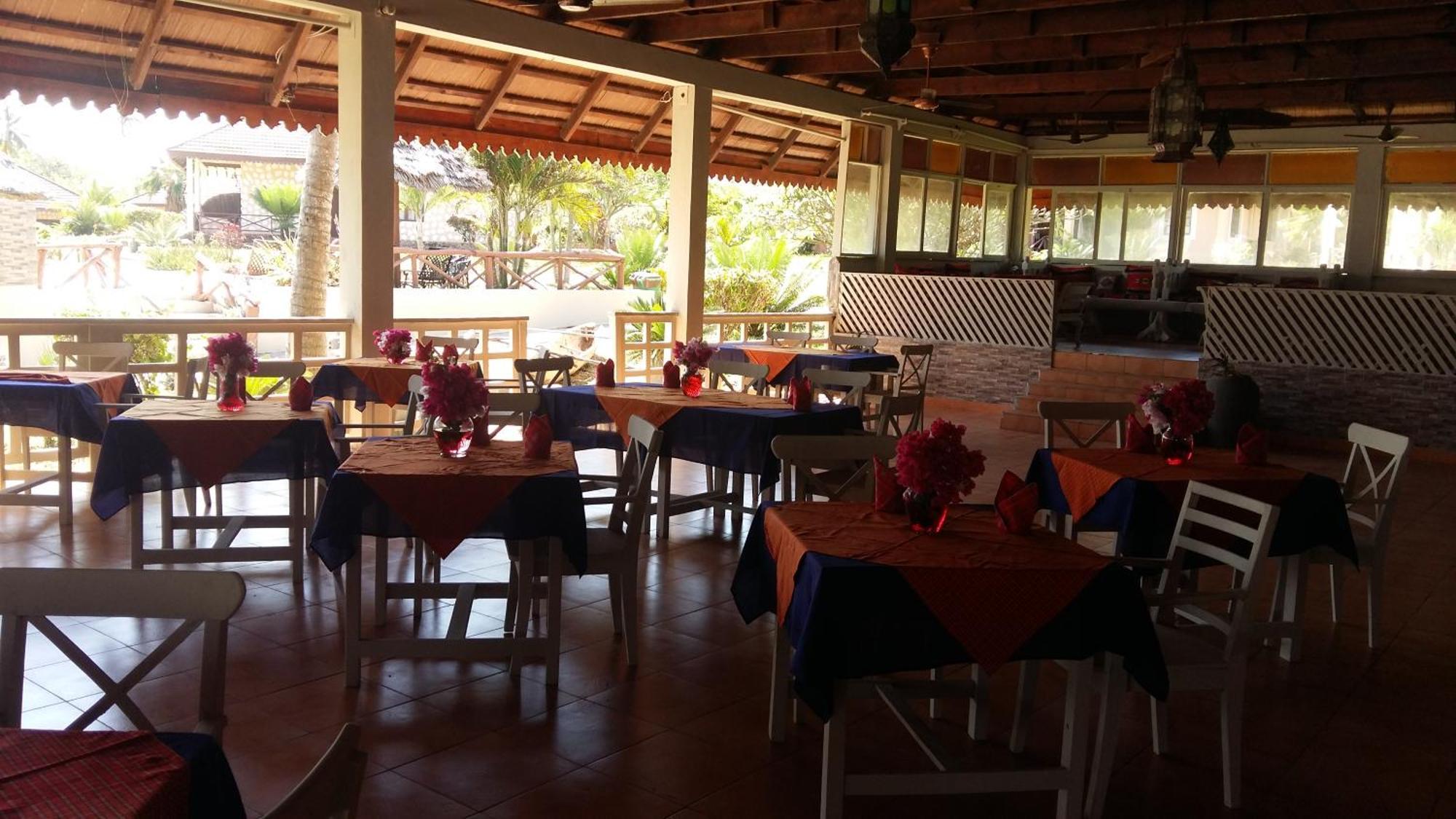 Swahili Beach Resort Zanzibar Dış mekan fotoğraf